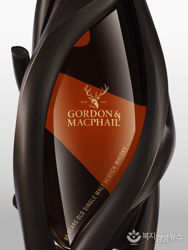 Gordon & MacPhail 85 Years Old from Glenlivet Distillery – Credit: GORDON & MACPHAIL