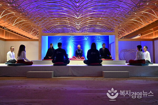 Tokyo Quantified Meditation Challenge organised by the World Meditation League and All Here