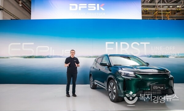 Mr. Joe Zhou, Vice President of DFSK
