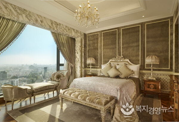 The Reverie Suite bedroom adorned with Provasi interior furnishings